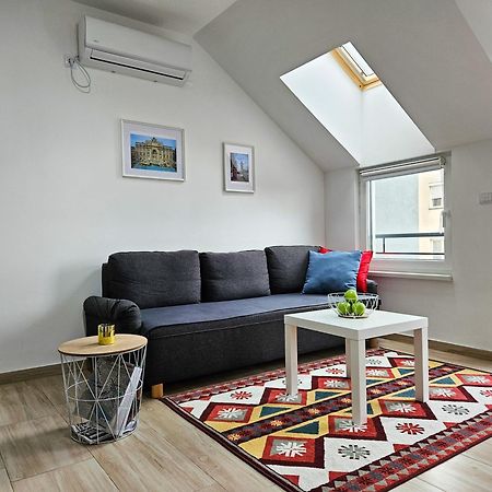 Roman Apartman Сремська Митровиця Екстер'єр фото