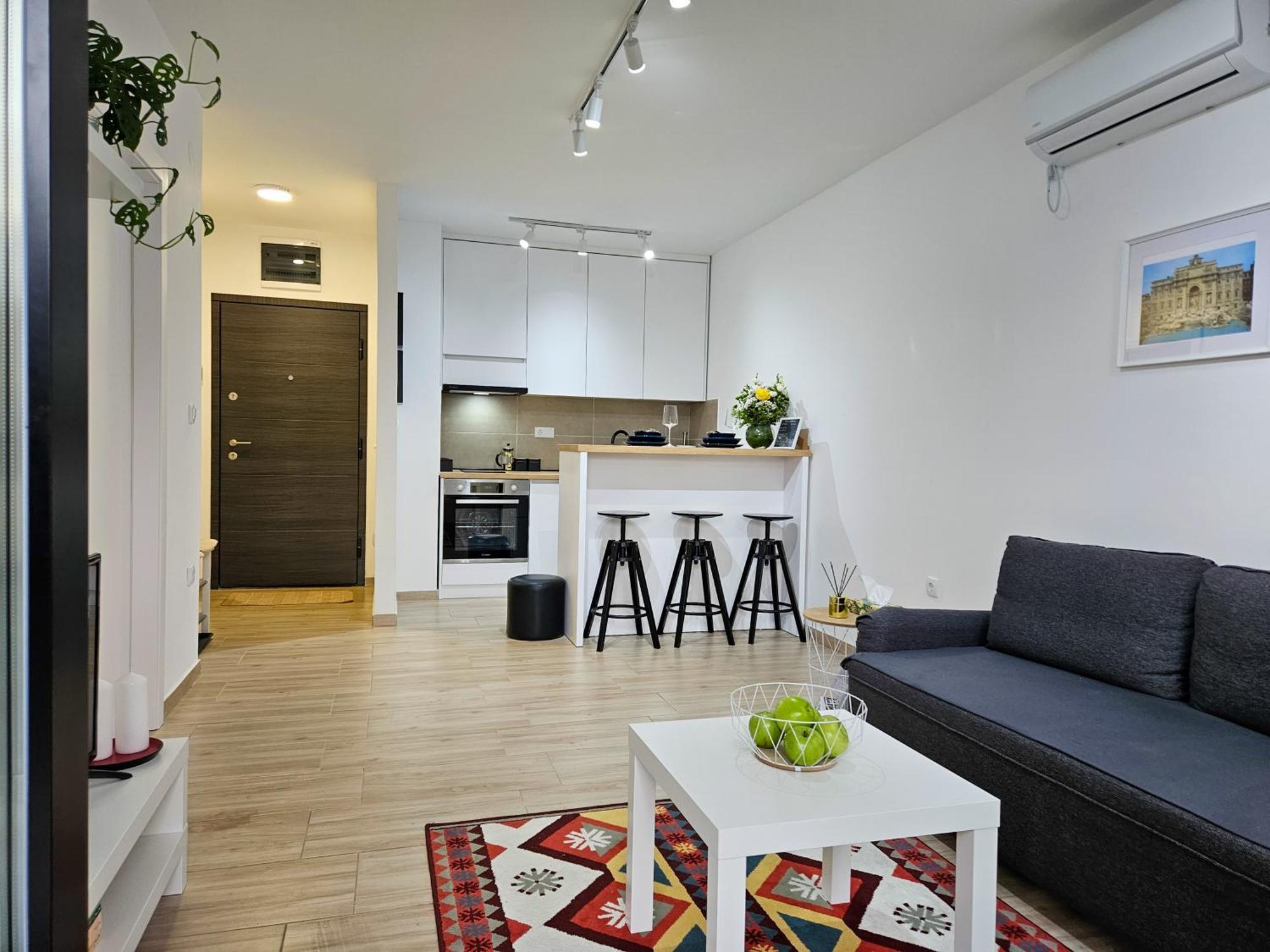 Roman Apartman Сремська Митровиця Екстер'єр фото